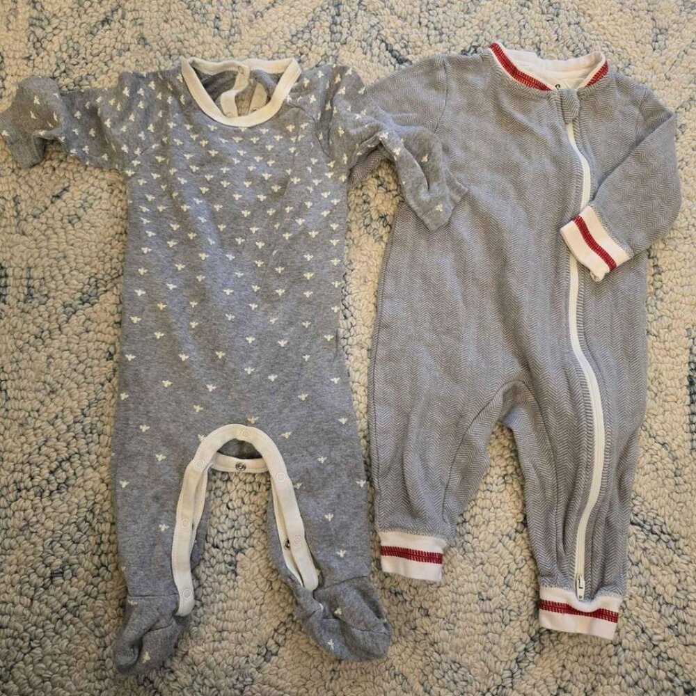 Lot of two 3-6 months sleepers (infant pyjamas) - Burts Bees and Juddlies